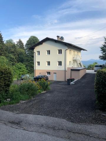 Velden View Ferienwohnung Mit Grosser Sonnenterrasse Und See- Und Karawankenblick Velden am Wörthersee Exteriör bild